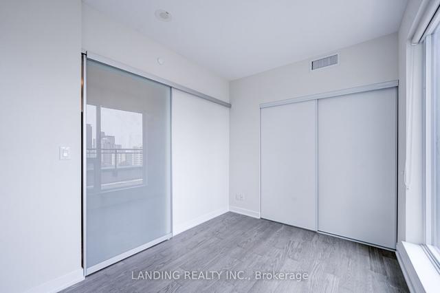 1105 - 17 Dundonald St, Condo with 1 bedrooms, 1 bathrooms and 1 parking in Toronto ON | Image 7