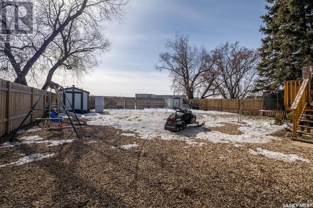 607 2nd Avenue W, House detached with 3 bedrooms, 2 bathrooms and null parking in Shellbrook SK | Image 36