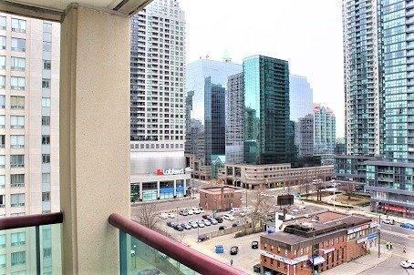 1202 - 238 Doris Ave, Condo with 2 bedrooms, 2 bathrooms and 1 parking in Toronto ON | Image 16