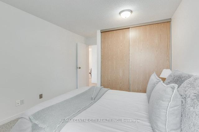 203 - 737 Deveron Cres, Condo with 2 bedrooms, 1 bathrooms and 1 parking in London ON | Image 11