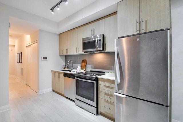th11 - 780 Sheppard Ave E, Townhouse with 2 bedrooms, 2 bathrooms and 1 parking in Toronto ON | Image 19