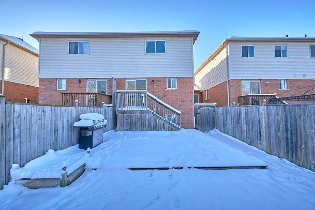 135 Pringle Dr, House attached with 3 bedrooms, 3 bathrooms and 3 parking in Barrie ON | Image 7