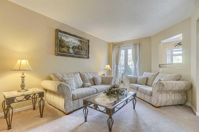 22 Shipp Cres, House detached with 4 bedrooms, 4 bathrooms and 4 parking in Ajax ON | Image 3