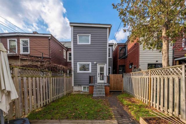 893 Dovercourt Rd, House detached with 3 bedrooms, 3 bathrooms and 2 parking in Toronto ON | Image 28