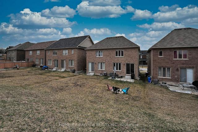 85 Casserley Cres, House semidetached with 3 bedrooms, 2 bathrooms and 1 parking in New Tecumseth ON | Image 32