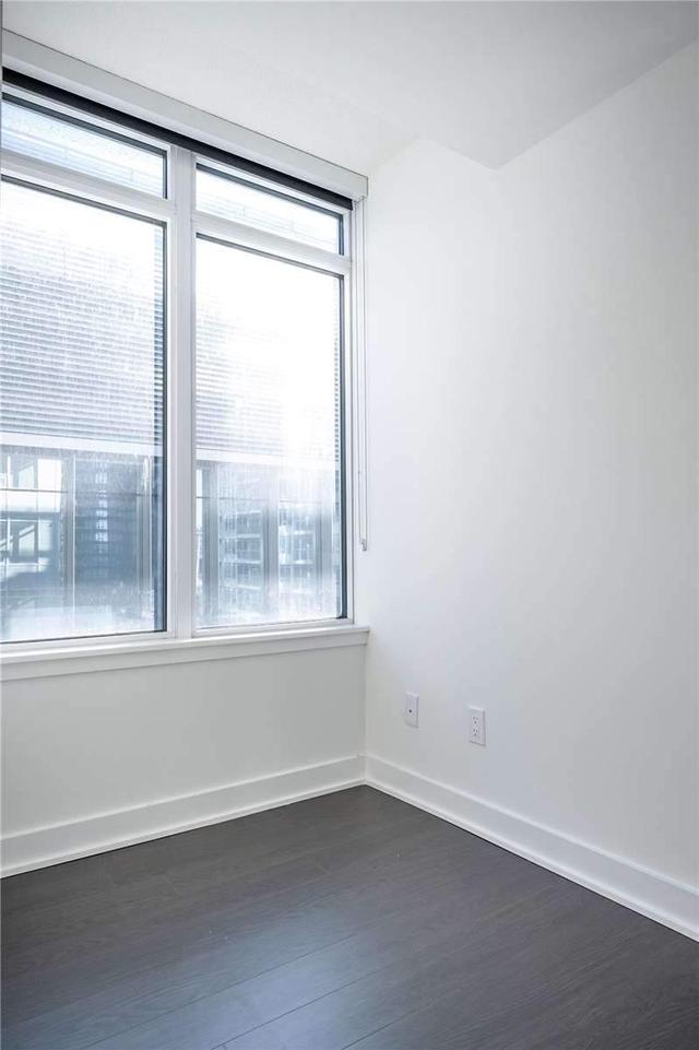 1002 - 17 Bathurst St, Condo with 2 bedrooms, 2 bathrooms and 0 parking in Toronto ON | Image 16