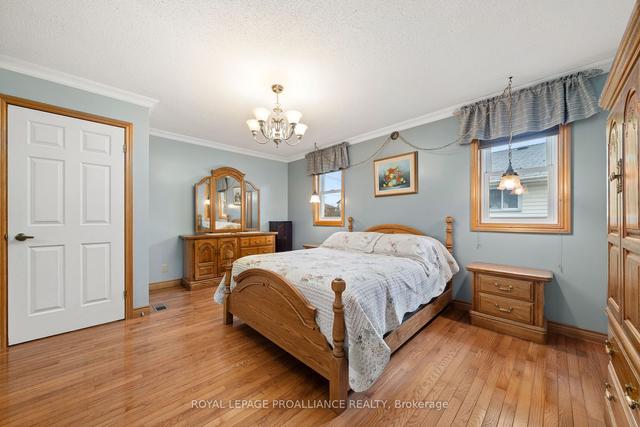55 Farley Cres, House detached with 3 bedrooms, 3 bathrooms and 6 parking in Quinte West ON | Image 10
