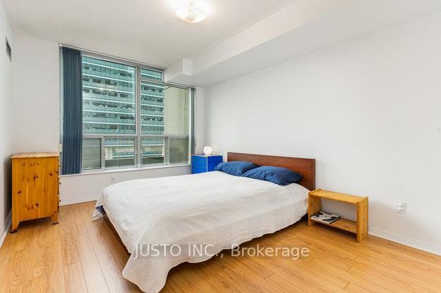 1108 - 750 Bay St, Condo with 1 bedrooms, 1 bathrooms and 1 parking in Toronto ON | Image 18