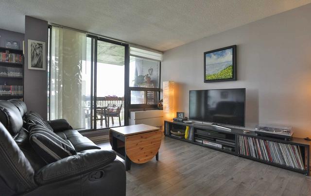 1019 - 50 Mississauga Valley Blvd, Condo with 3 bedrooms, 2 bathrooms and 1 parking in Mississauga ON | Image 32