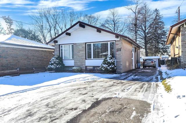 830 Scarborough Golf Clu Rd N, House detached with 3 bedrooms, 2 bathrooms and 4 parking in Toronto ON | Image 1