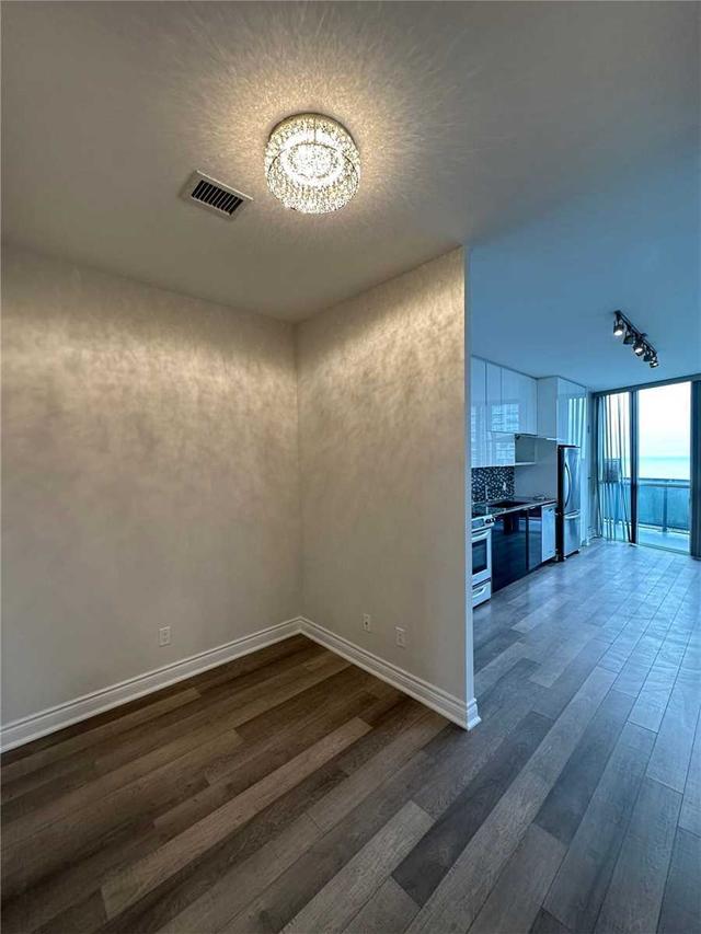 2904 - 80 Marine Parade Dr, Condo with 1 bedrooms, 1 bathrooms and 1 parking in Toronto ON | Image 13