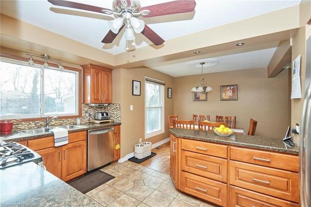 5940 Hillcrest Crescent, House detached with 4 bedrooms, 2 bathrooms and 2 parking in Niagara Falls ON | Image 10