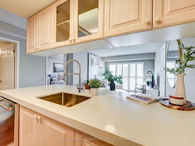 419 - 900 Bogart Mill Tr, Condo with 2 bedrooms, 2 bathrooms and 2 parking in Newmarket ON | Image 16