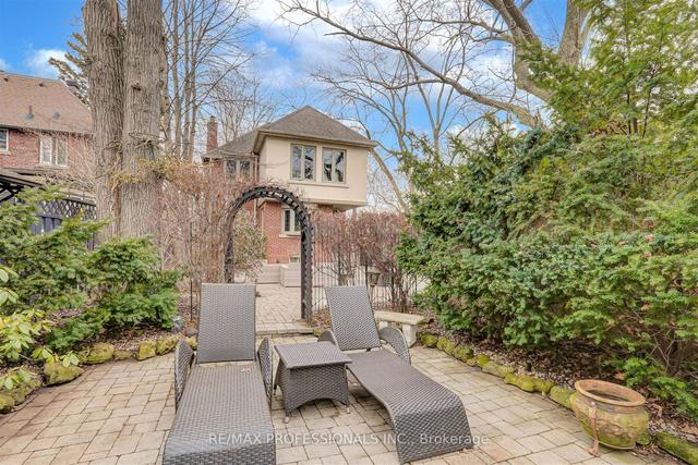 62 Willingdon Blvd, House detached with 3 bedrooms, 3 bathrooms and 3 parking in Toronto ON | Image 31