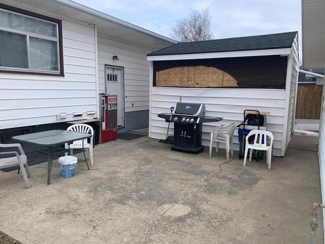 1131 29 Street S, House detached with 2 bedrooms, 2 bathrooms and 4 parking in Lethbridge AB | Image 4