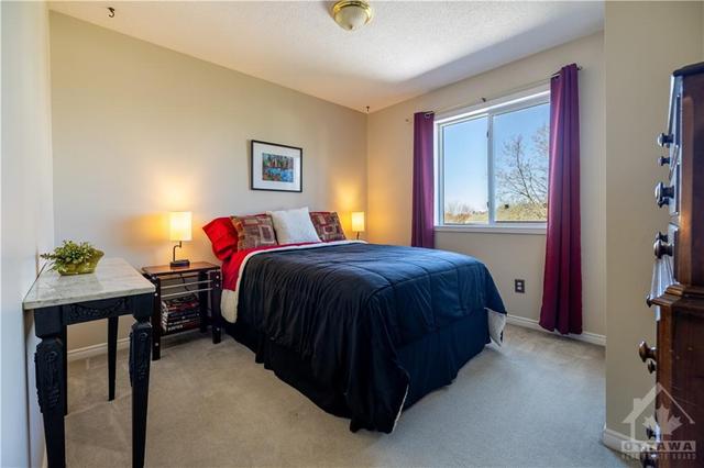 109 Mccurdy Drive, House detached with 3 bedrooms, 3 bathrooms and 4 parking in Ottawa ON | Image 20