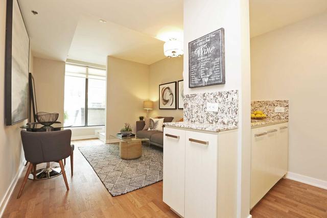 th25 - 15 Beverley St, Townhouse with 1 bedrooms, 1 bathrooms and 1 parking in Toronto ON | Image 13