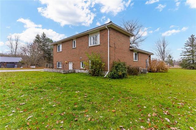 861 Book Road E, House detached with 4 bedrooms, 2 bathrooms and 15 parking in Hamilton ON | Image 14