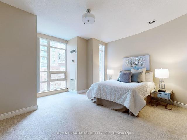 210 - 21 Olive Ave, Townhouse with 2 bedrooms, 3 bathrooms and 1 parking in Toronto ON | Image 10