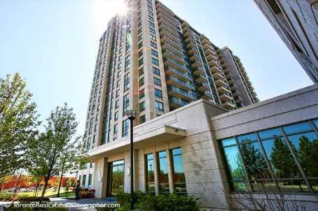 901 - 88 Promenade Circ, Condo with 2 bedrooms, 2 bathrooms and 1 parking in Vaughan ON | Image 1