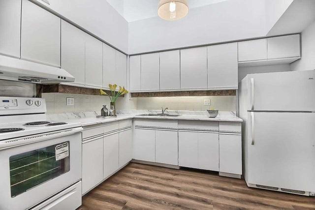 812 - 39 Kimbercroft Crt, Condo with 2 bedrooms, 2 bathrooms and 1 parking in Toronto ON | Image 18