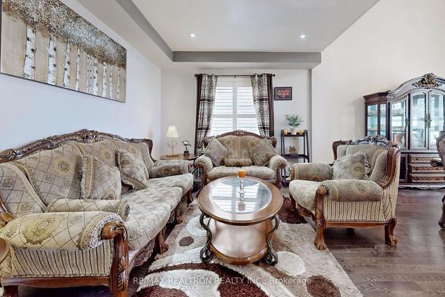 4 Hagerman Rd, House detached with 4 bedrooms, 6 bathrooms and 7 parking in Brampton ON | Image 1
