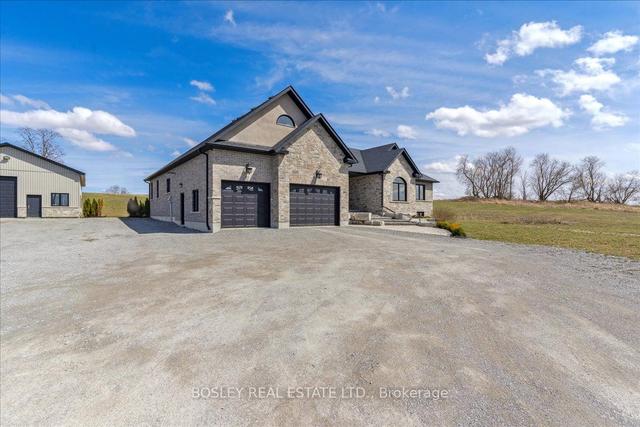 9533 Simcoe St, House detached with 3 bedrooms, 4 bathrooms and 14 parking in Kawartha Lakes ON | Image 12