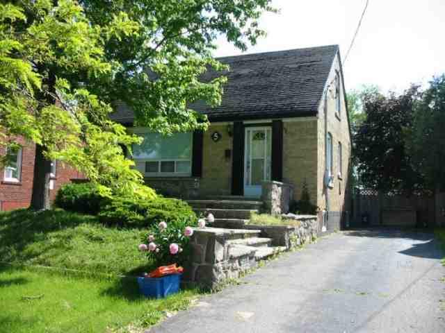 5 Ashdean Dr, House detached with 3 bedrooms, 2 bathrooms and 2 parking in Toronto ON | Image 1