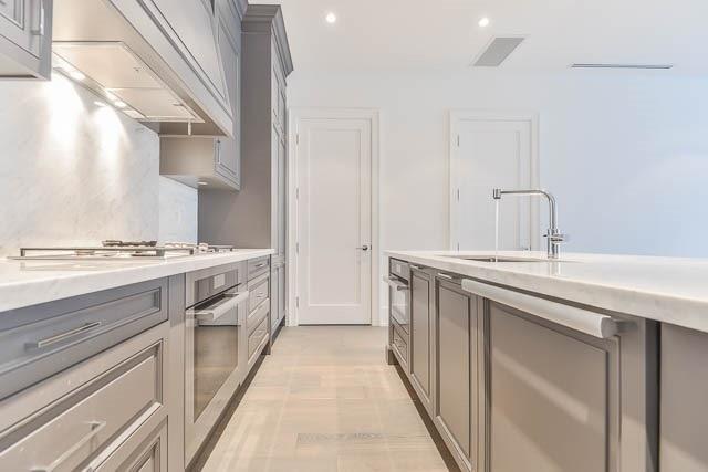 4c - 36 Hazelton Ave, Condo with 2 bedrooms, 3 bathrooms and 2 parking in Toronto ON | Image 5