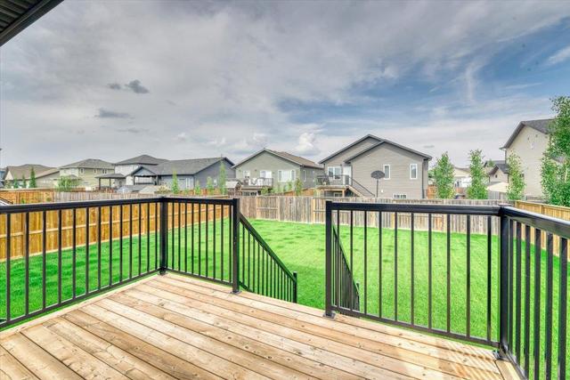19 Vireo Avenue, House detached with 3 bedrooms, 2 bathrooms and 2 parking in Olds AB | Image 6