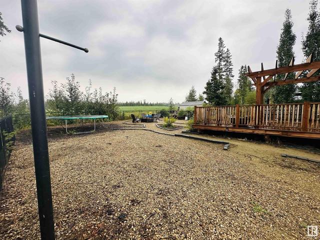 109b 10032, Home with 3 bedrooms, 2 bathrooms and 3 parking in Ponoka County AB | Image 14