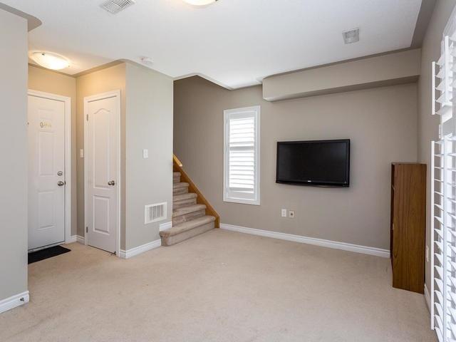 7198 Triumph Lane, Townhouse with 3 bedrooms, 3 bathrooms and 1 parking in Mississauga ON | Image 16