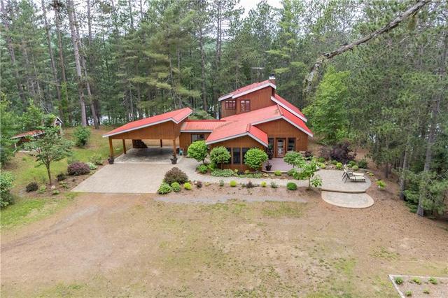 326 Kopernik Road, House detached with 3 bedrooms, 3 bathrooms and 12 parking in Madawaska Valley ON | Image 1