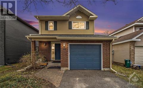 9 Sovereign Avenue, House detached with 3 bedrooms, 2 bathrooms and 3 parking in Ottawa ON | Card Image