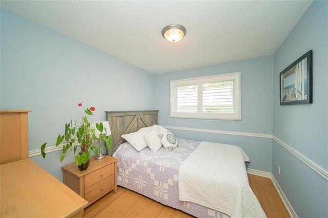 5 Fairview Ave, House detached with 3 bedrooms, 2 bathrooms and 4 parking in St. Catharines ON | Image 7