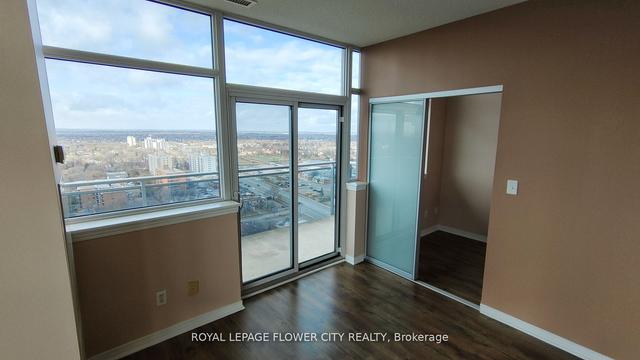 2307 - 215 Queen St, Condo with 1 bedrooms, 1 bathrooms and 1 parking in Brampton ON | Image 11