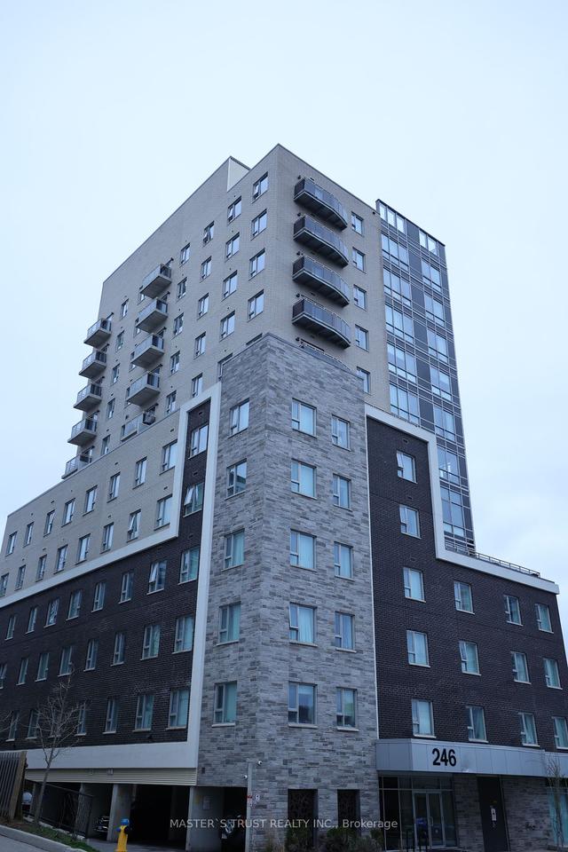 1002 - 246 Lester St, Condo with 2 bedrooms, 2 bathrooms and 0 parking in Waterloo ON | Image 1