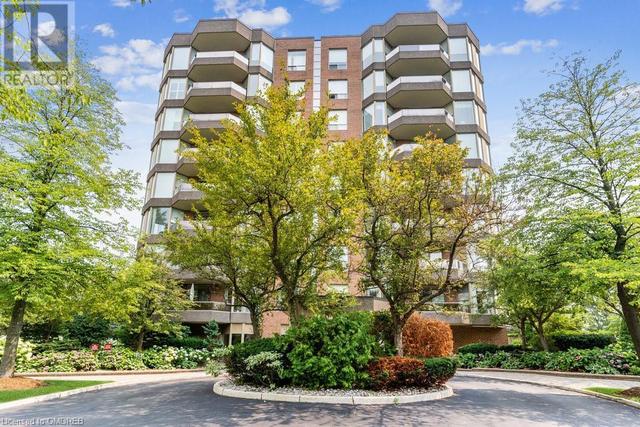 1903 Pilgrims Way Unit# 803, Condo with 2 bedrooms, 2 bathrooms and 1 parking in Oakville ON | Image 20