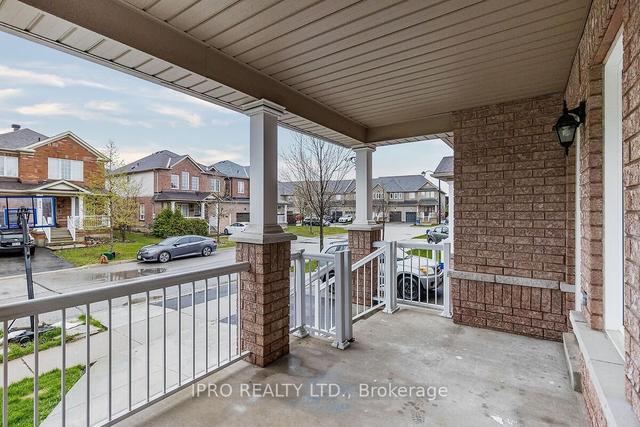 307 Teetzel Dr, House semidetached with 4 bedrooms, 4 bathrooms and 3 parking in Milton ON | Image 12