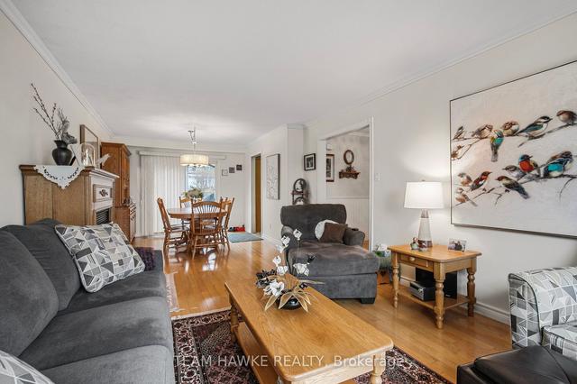 365 Cedar St, House detached with 2 bedrooms, 2 bathrooms and 3 parking in Midland ON | Image 38