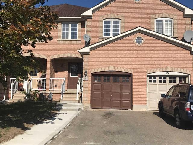 Upper - 25 Tinsmith St, House attached with 3 bedrooms, 2 bathrooms and 1 parking in Brampton ON | Image 1