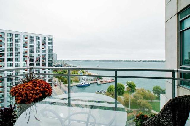 Lph 08 - 410 Queens Quay W, Condo with 2 bedrooms, 3 bathrooms and 1 parking in Toronto ON | Image 8