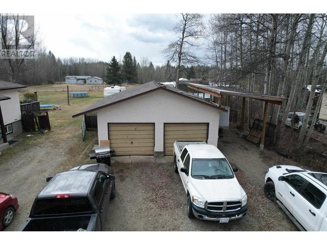 716 Destiny Drive, House detached with 6 bedrooms, 3 bathrooms and null parking in Cariboo C BC | Image 33