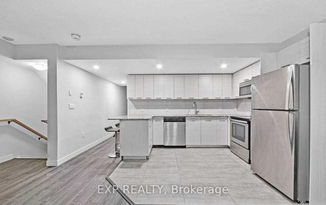 106 - 288 Albert St, Condo with 3 bedrooms, 3 bathrooms and 1 parking in Waterloo ON | Image 16