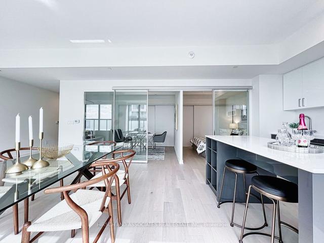 711 - 840 St. Clair Ave W, Condo with 3 bedrooms, 2 bathrooms and 1 parking in Toronto ON | Image 34