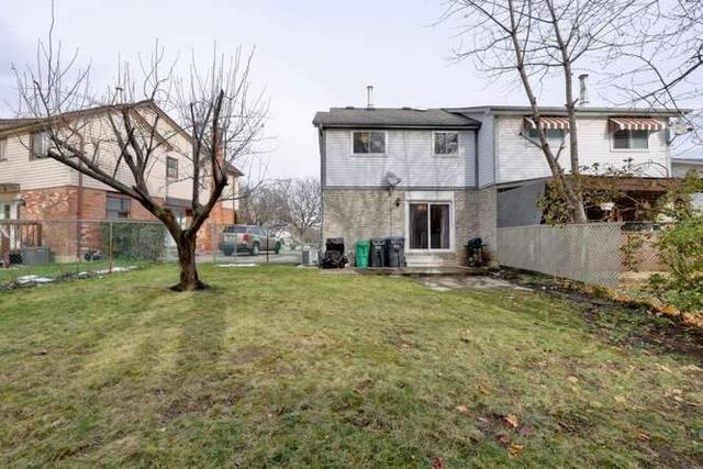 401 Daralea Hts, House semidetached with 3 bedrooms, 2 bathrooms and 3 parking in Mississauga ON | Image 18