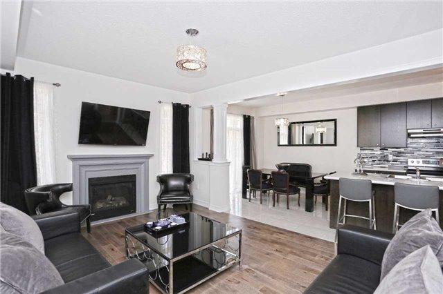 2 Cranbrook Cres, House detached with 4 bedrooms, 3 bathrooms and 4 parking in Vaughan ON | Image 4
