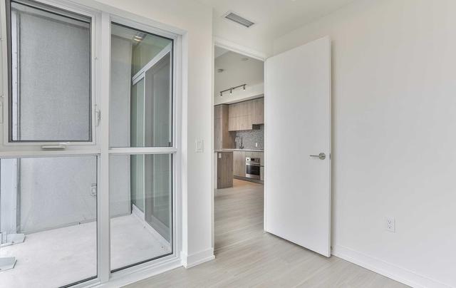 1611 - 1 Yorkville Ave, Condo with 2 bedrooms, 2 bathrooms and 1 parking in Toronto ON | Image 25