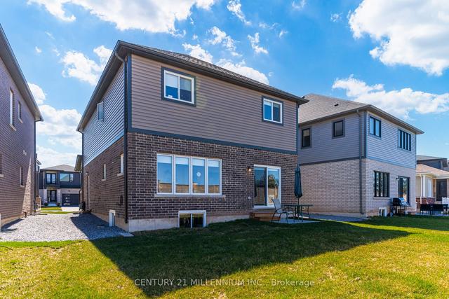 51 Bur Oak Dr, House detached with 4 bedrooms, 3 bathrooms and 5 parking in Thorold ON | Image 30