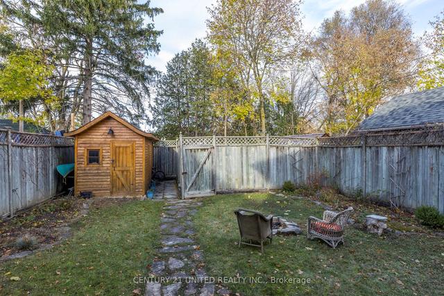 422 London St, House detached with 3 bedrooms, 1 bathrooms and 2 parking in Peterborough ON | Image 19